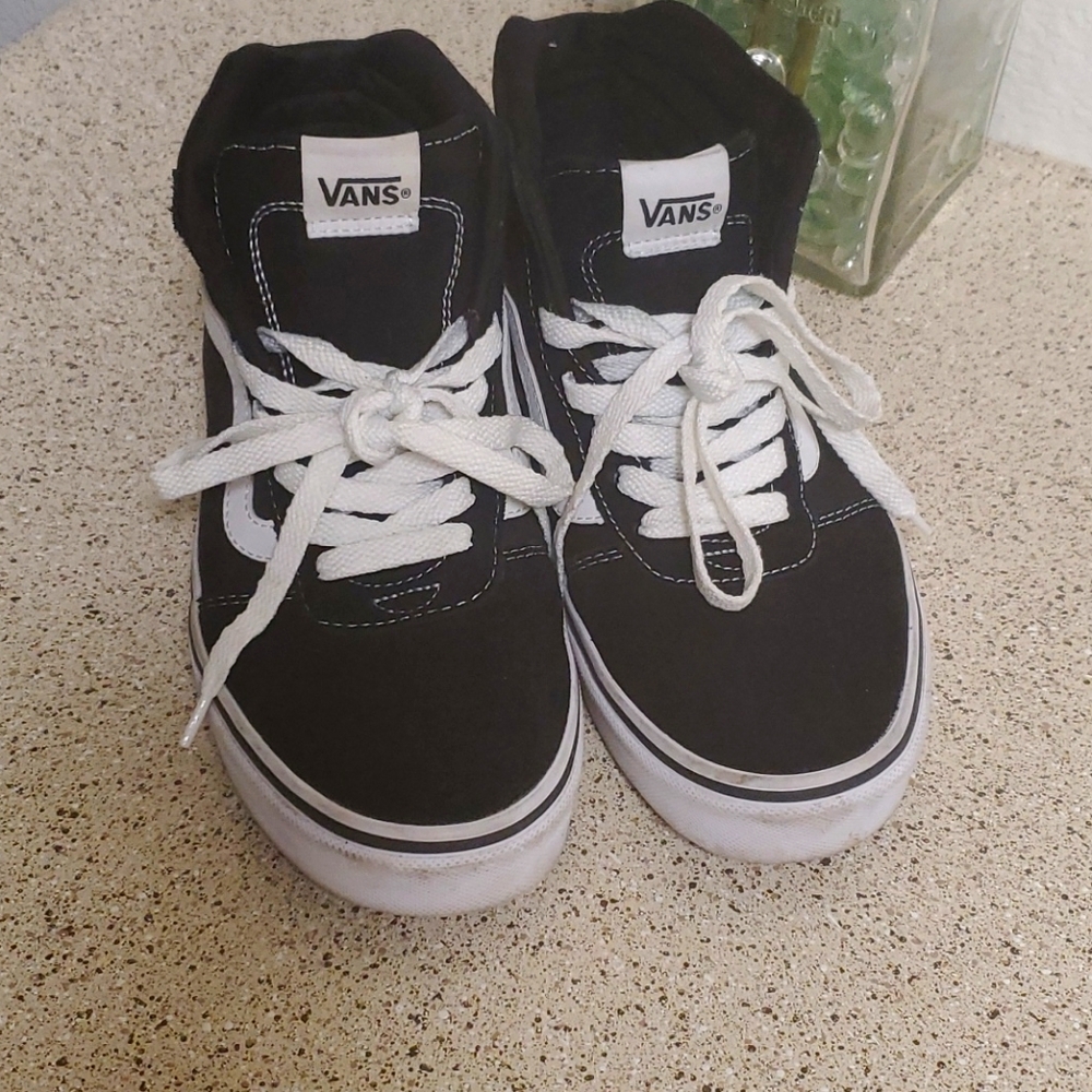 Women's High Top Vans